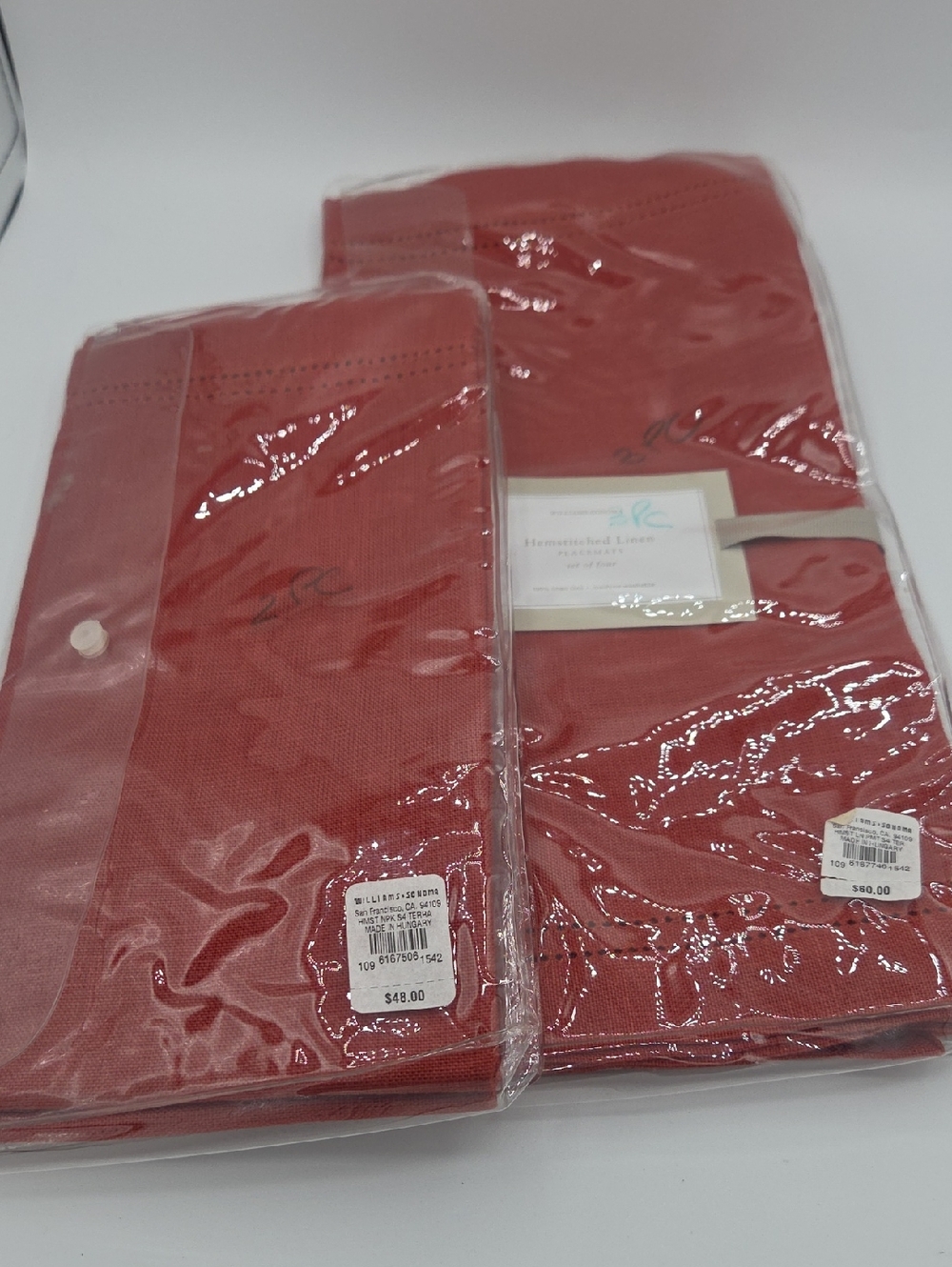 Williams Sonoma Rusty Red Hemstitched Linen Napkins 2 Pc & Placemats 3pc Set.